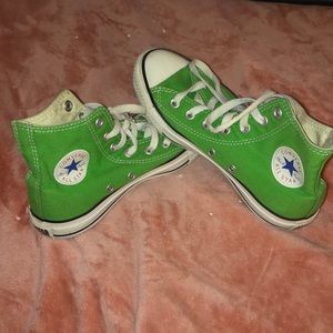 Green high top converse